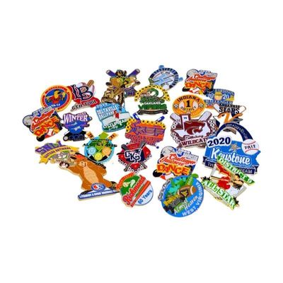 comprar Pins de lapela personalizados em metal maciço com esmalte duro e macio com design de logotipo personalizado online manufacture