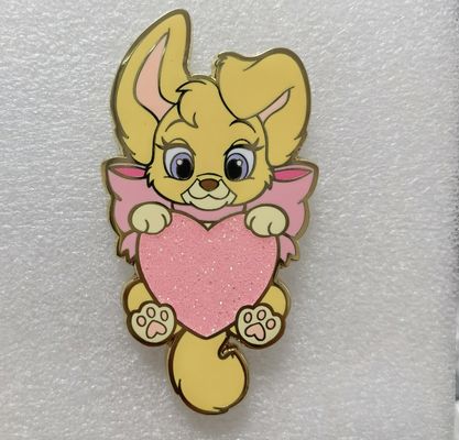 comprar 1.5 Inch Soft Enamel Lapel Pin Custom Zinc Alloy Pin Badge para marca e identidade online manufacture