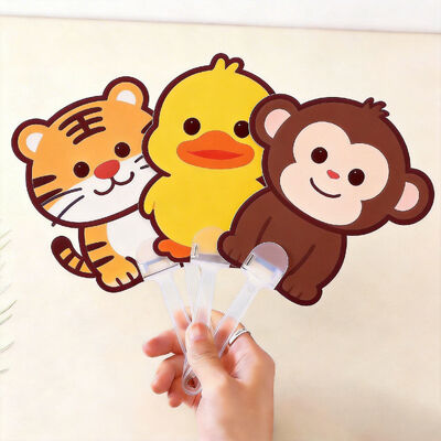 comprar Encomende ventiladores de mão impressos em PP ou acrílico personalizados com o seu logotipo para publicidade e promoções. online manufacture