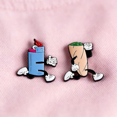 comprar Pins de lapela de metal impressos em tela de seda por encomenda para vestuário, acessórios e marca de logotipos online manufacture