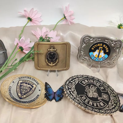 Bom preço. Cinturão de logotipo de liga de zinco Custom Buckle 3,5 polegadas Ratchet Buckle para desenhos personalizados on-line