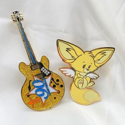 Logotipo personalizado, alfinetes de lapel de esmalte duro com revestimento em ouro para identificação organizacional