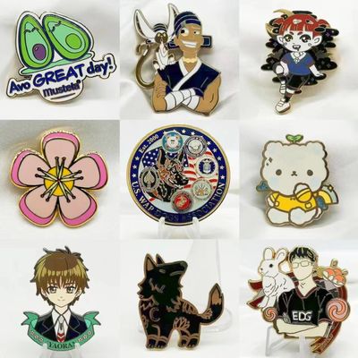 Logotipo personalizado Metal Hard Enamel Badge Moda Camisa Decorativa Lapel Pins