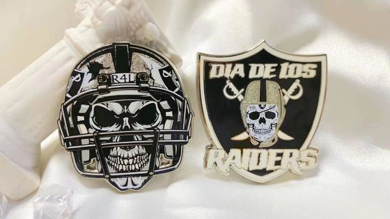 Bom preço. Pins de Lapel personalizados Emblema de metal de esmalte duro 1.5'-2.5' Tamanho liga de ferro zinco on-line