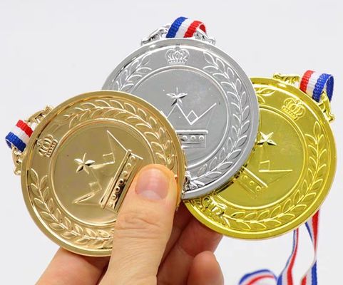 Bom preço. Medalha de Futebol 3D em Liga de Zinco Fundido sob Pressão com Design Personalizado para Prêmios Esportivos on-line