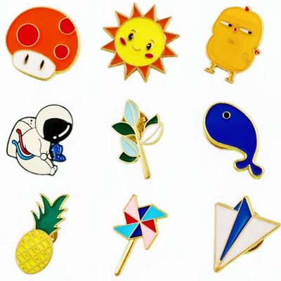 Fábrica Personalizada de Pins de Lapela com Logotipo 2D 3D Pins de Esmalte Duro e Macio Fabricante Sem Pedido Mínimo Distintivo de Metal de Liga de Zinco de Desenho Animado