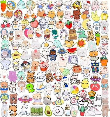 Bom preço. Lindos broches de acrílico para bolsas, moletons e chapéus - presente Kawaii para meninas on-line