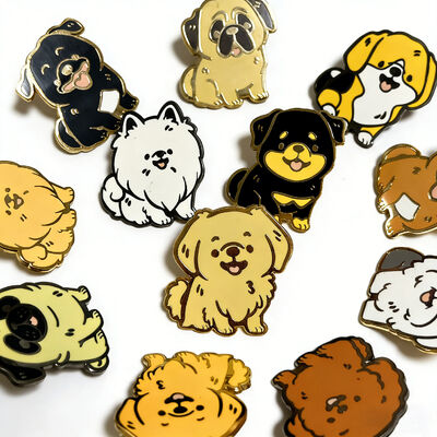 Pins de Lapela Atacado China – Metal Dourado Personalizado – Esmalte Macio/Duro para Chapéus e Roupas