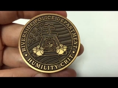 Moeda de dois lados, revestida de ouro antigo com esmalte macio